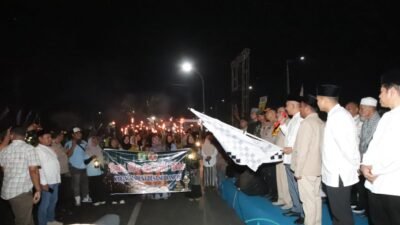 Pj Sekda Sumut, Bupati dan Kapolres Sergai Lepas Pawai Takbiran, Masyarakat Antusias Sambut Idulfitri