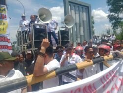 Aksi Besar APDESI Jabar: Ribuan Aparatur Desa Geruduk PT Pertiwi Lestari