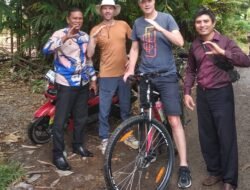 Pertemuan TURIS BELANDA Dengan Wartawan Di Bonto Lanra Jalin Silaturahmi Dan Bagikan Pengalaman