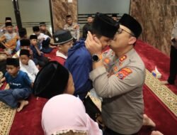 Polres Langkat Gelar Sholat Maghrib, Isya dan Tasbih Bersama dengan Santri dan Anak Yatim*