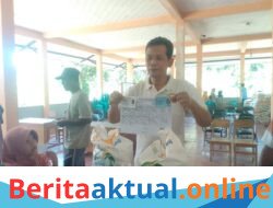 Penyaluran Bantuan Pangan di Desa Cintakarya, Warga Sambut Baik