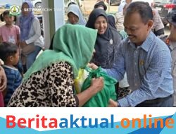 Usai Libur Lebaran, Ketua DPRK Dampingi Bupati Salurkan Bantuan Presiden dan Cek Hunian Sementara di Sekerak   