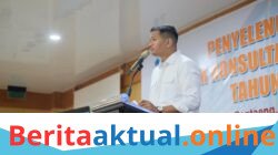 Bupati Bantaeng Serahkan Dua Paket Umroh Gratis ke Pegawai RSUD Prof. Anwar Makkatutu