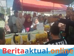 Bantuan pangan di Desa Mekarsari Berjalan Tertib, 2.302 KPM Terima Beras dan Minyak”