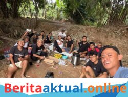 Warga Pesona Kahuripan 10 Blok E Gotong Royong Untuk Pembuatan Lapangan Badminton