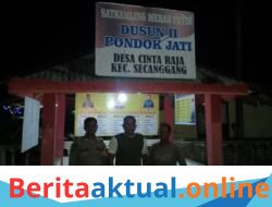 Sambangi Pos Kamling, Bhabinkamtibmas Polsek Secanggang Ajak Dukung Keamanan Lingkungan  Langkat- Kegiatan rutin menyambangi Pos Kamling dilakukan  Bhabinkamtibmas di wilayah hukum Polsek Secanggang. Senin( 20/07/2026).  Aksi sambang Pos Kamling ini ditekankan oleh Kapolsek Secanggang kepada seluruh anggota Bhabinkamtibmas di wilayah hukumnya untuk mencegah segala bentuk gangguan Kamtibmas hingga mendorong partisipasi masyarakat dalam menjaga keamanan lingkungan di sekitar tempat tinggalnya.  Selain itu, kegiatan sambang dan Kontrol oleh Bhabinkamtibmas ini juga sebagai upaya untuk menjalin kerjasama dan kemitraan antara Polri dengan tokoh masyarakat, pemuda, tokoh agama dan unsur masyarakat lainnya guna menciptakan situasi Kamtibmas di wilayah hukum Polsek Secanggang yang aman dan kondusif.  Kapolres Langkat AKBP Hannry PH.Tambunan S.E., S.I.K., melalui Kapolsek Secanggang AKP Pamilu H. Hutagaol, S.H., M.H. menyampaikan bahwa Anggota Bhabinkamtibmas yang turun ke setiap Pos kamling/Ronda juga tak lupa untuk menyampaikan pesan-pesan Kamtibmas kepada masyarakat agar terciptanya situasi yang aman dan kondusif di wilayah hukum nya masing masing.