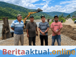 Jalan Perlak–Lokop Kembali Normal, Sejumlah Geuchik Bersama Warga Perbaiki Ruas Jalan yang Terputus