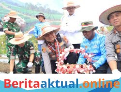 Dukung Swasembada Pangan, Polda Aceh dan Polres Aceh Tengah Tanam Bawang Putih, Salurkan Ratusan Paket Sembako dan Layanan Kesehatan