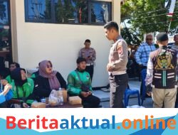 Puluhan Driver Ojol di Kuningan Dapat Servis Motor dan Ganti Oli Gratis dari Polisi