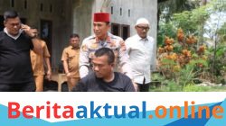 Kapolres Lhokseumawe Sambangi Warga Nisam, Serahkan Kursi Roda untuk Bantu Mobilitas Abdullah