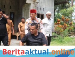 Kapolres Lhokseumawe Sambangi Warga Nisam, Serahkan Kursi Roda untuk Bantu Mobilitas Abdullah