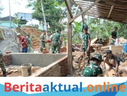 Gotong Royong TNI dan Warga Warnai Pengerjaan Rutilahu Abdul Sobar